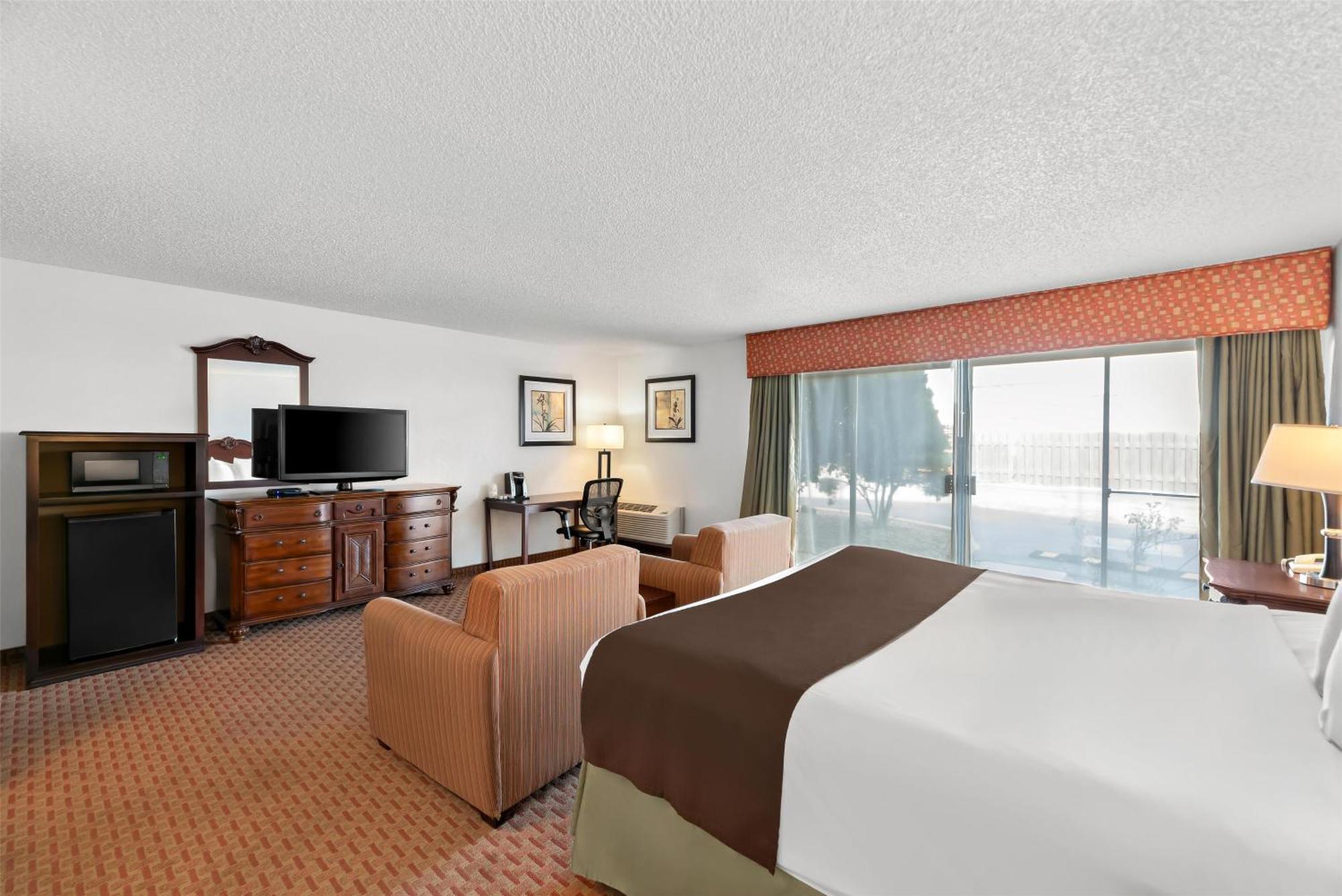 Best Western Chieftain Inn Уэнатчи Экстерьер фото