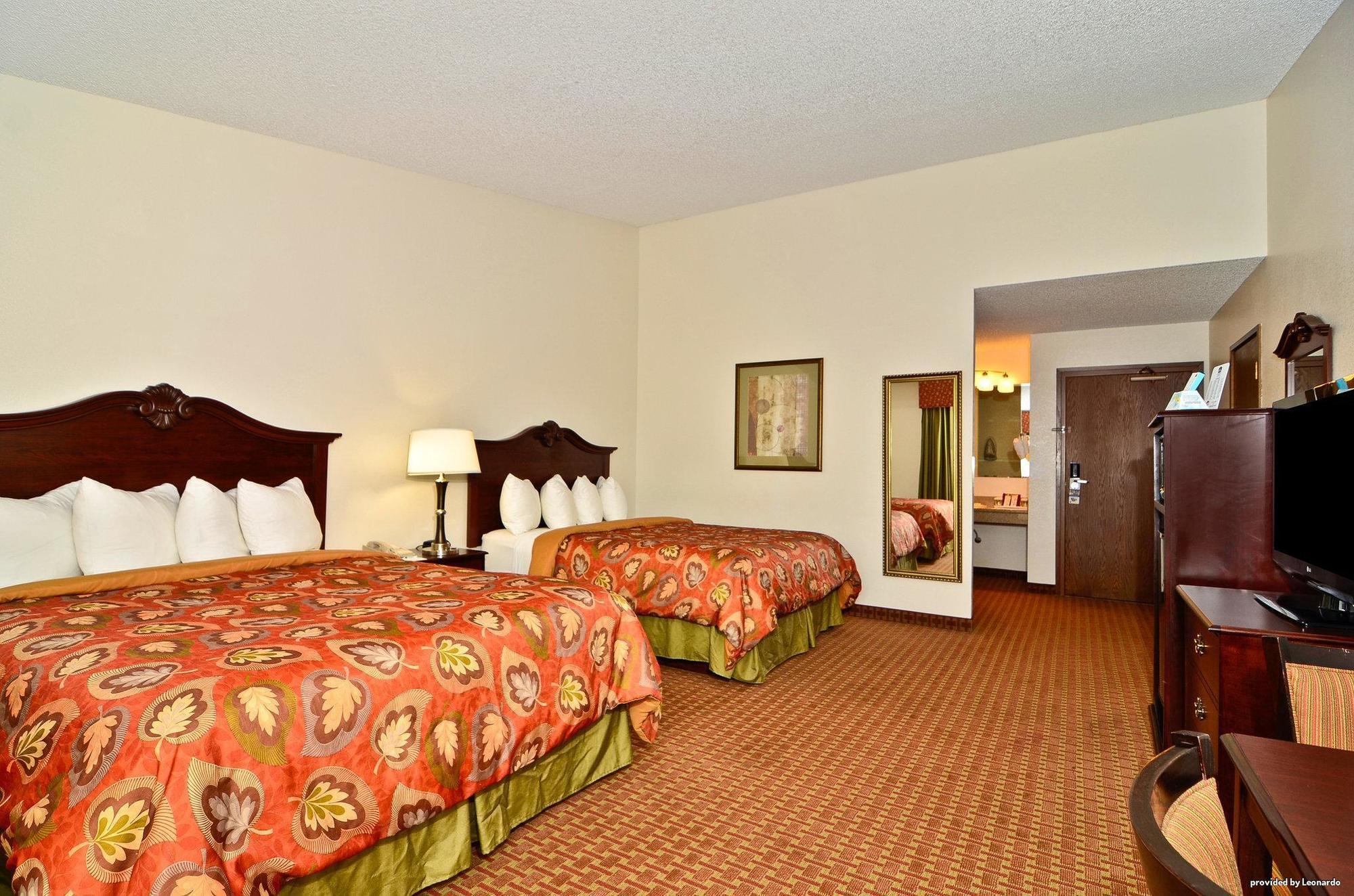 Best Western Chieftain Inn Уэнатчи Номер фото